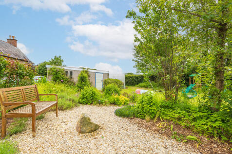 Rear Garden Grounds
