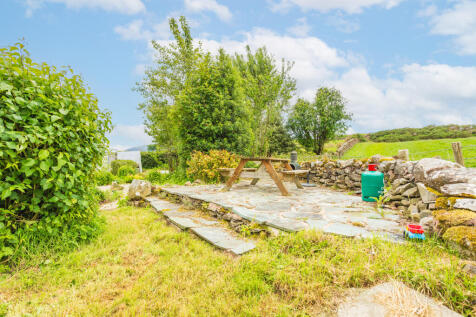 Rear Garden Grounds