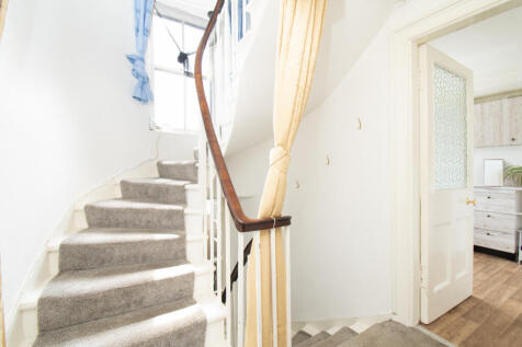 1st Floor Landing