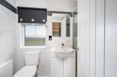 Master Ensuite