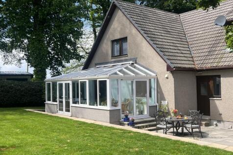 Conservatory &amp; Patio
