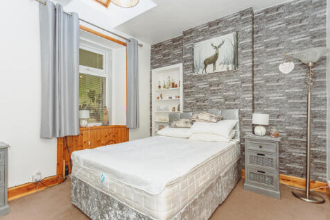 Bedroom Two (Downstairs)