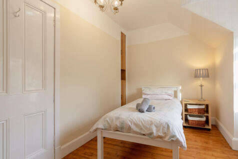 Bed 4