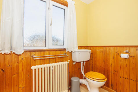 Family Shower Room