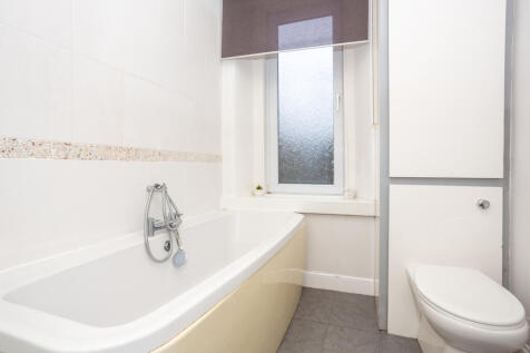 Upstairs Family Bathroom
