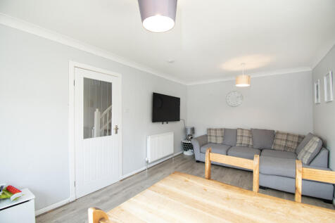 Lounge Dining Room