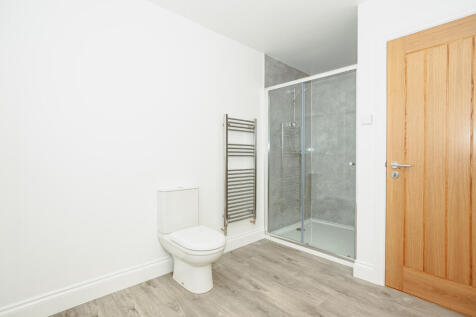 Family Shower Room