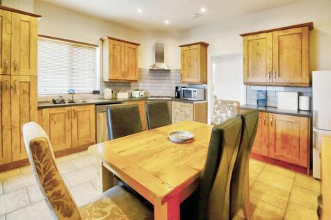Kitchen diner
