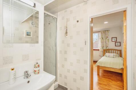 Ensuite Shower Room