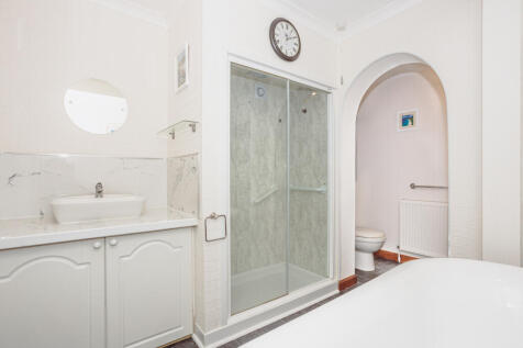 Downstairs Bathroom
