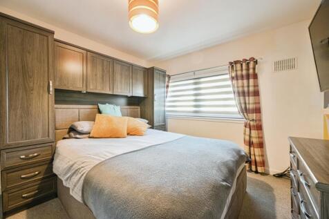 Bed 1