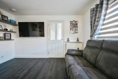 Lounge 3