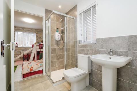 Jack &amp; Jill Shower Room
