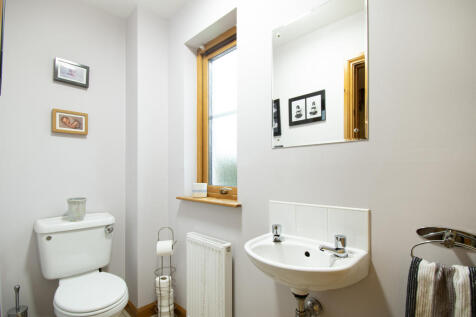 Cloakroom WC