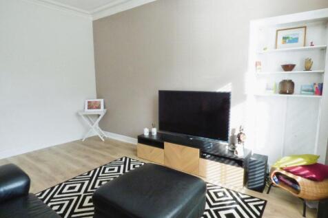 Lounge/Bedroom One