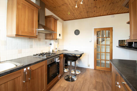 Breakfasting Kitchen