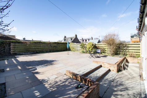 Delightful Rear Garden