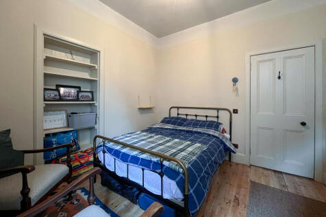 Bed 2