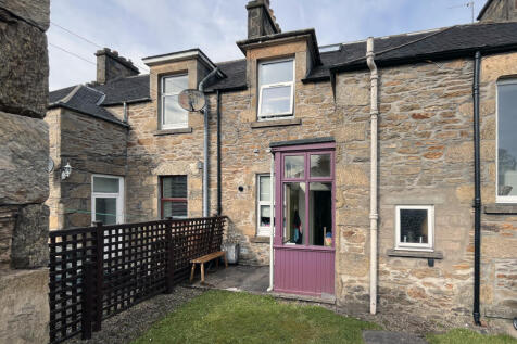 Exterior 3
