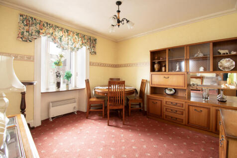 Dining or Bedroom 3