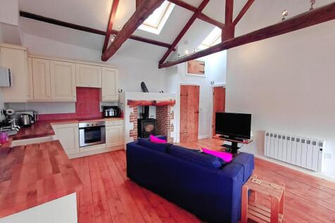 Kitchen/Living Room