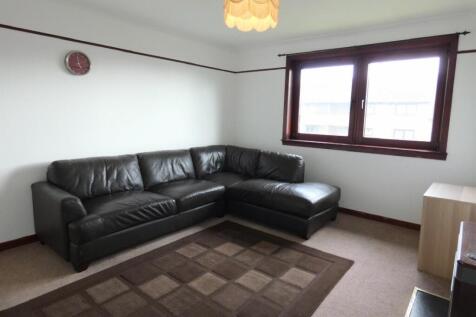 LOUNGE / DINING