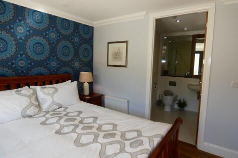 BEDROOM 4 / FAMILY ROOM