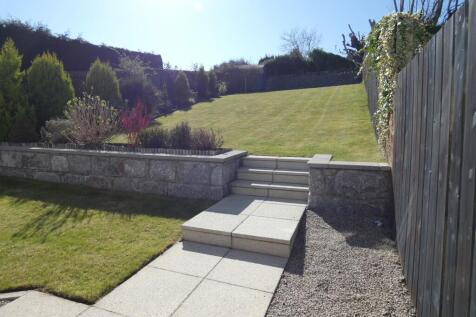 GARDEN / PATIO