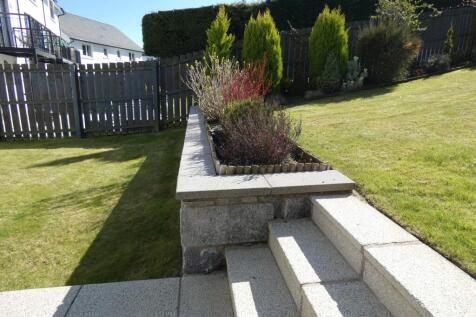 GARDEN / PATIO