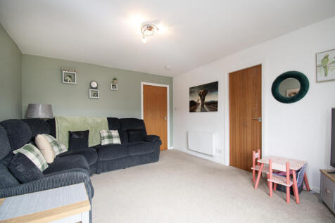 Lounge Dining Room