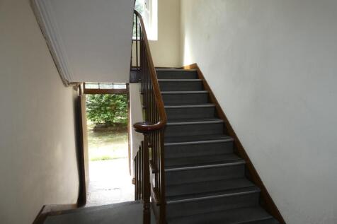ENTRANCE STAIRS