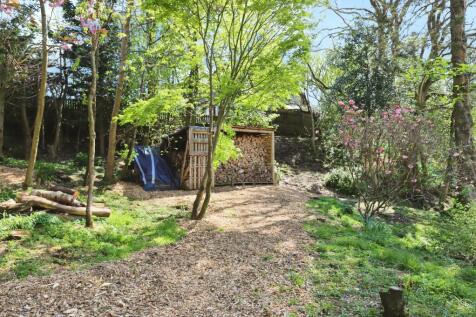Private Gardens