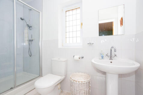 Bedroom One En-Suite