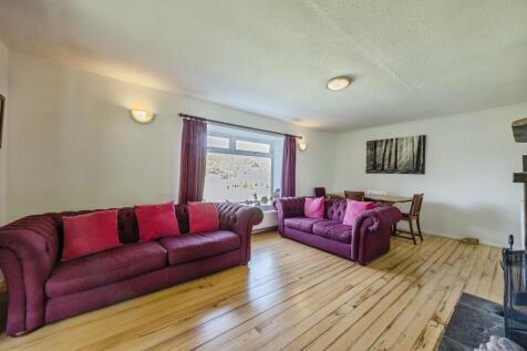Living Room - Dining Area