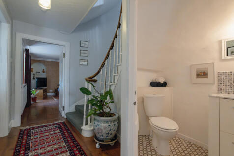 WC and Hallway