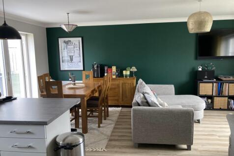 kitchen.dining room