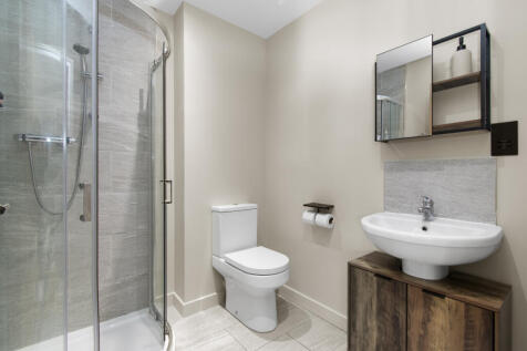 Bedroom 2 En-Suite