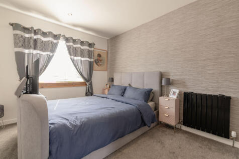 Bed 1 alt