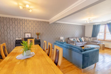 Dining to Lounge Areas