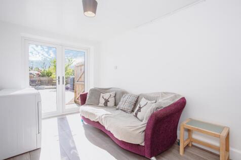 Sun/Sitting Room