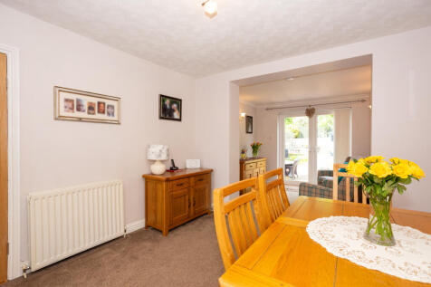 Dining Area &amp; Sun/Sitting Room
