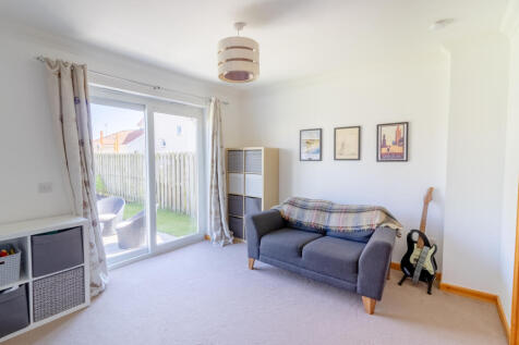 Dining Room - Playroom
