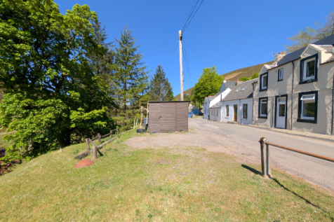 Front Garden Area