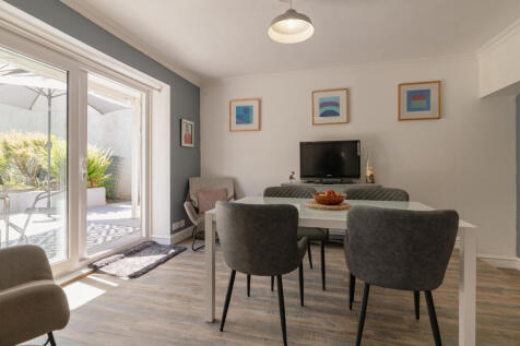 Dining Room 2