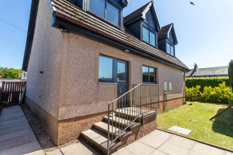 Rear Garden/Rear Elevation