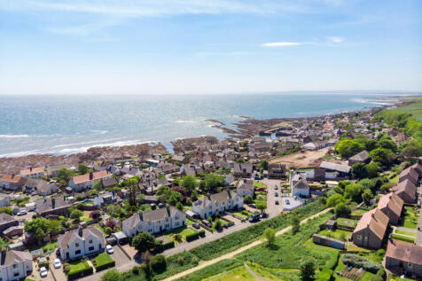 Surrounding Views &amp; Seaside