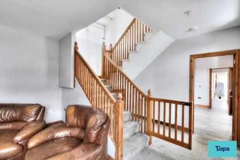 Open plan stairs
