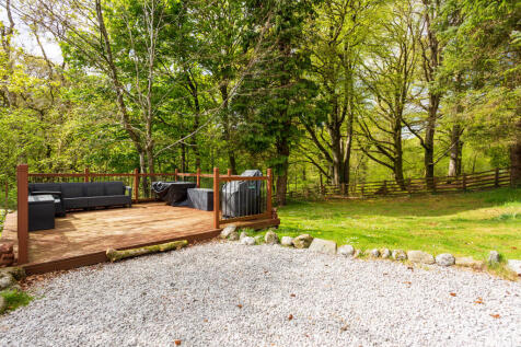 Garden &amp; Sun Deck