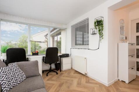 Sun Room/Office
