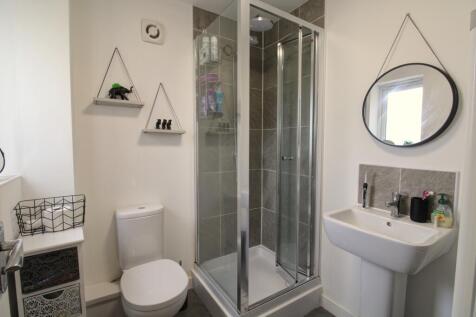 Master Ensuite